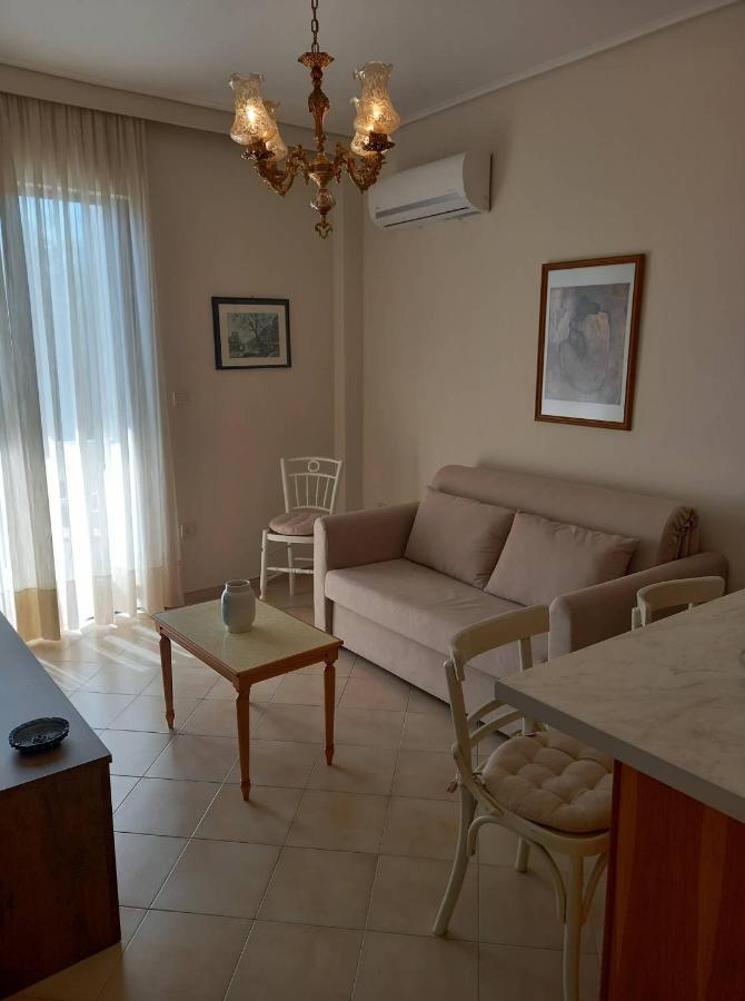 Jenny'S Luxury Flat Near The Center & Beach Kalamata Bagian luar foto